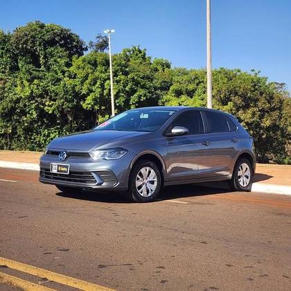 VOLKSWAGEN POLO 1.0 MPI MANUAL VOLKSWAGEN POLO 1.0 MPI MANUAL